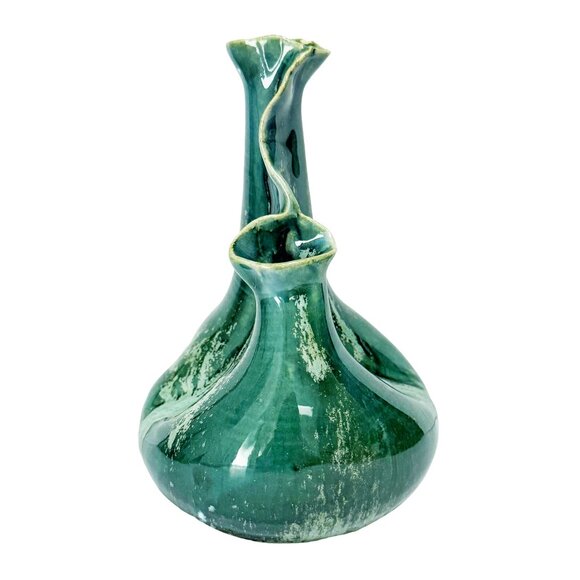 Handmade Art Pottery Vase: Signed by Artist - Picture 6 of 7